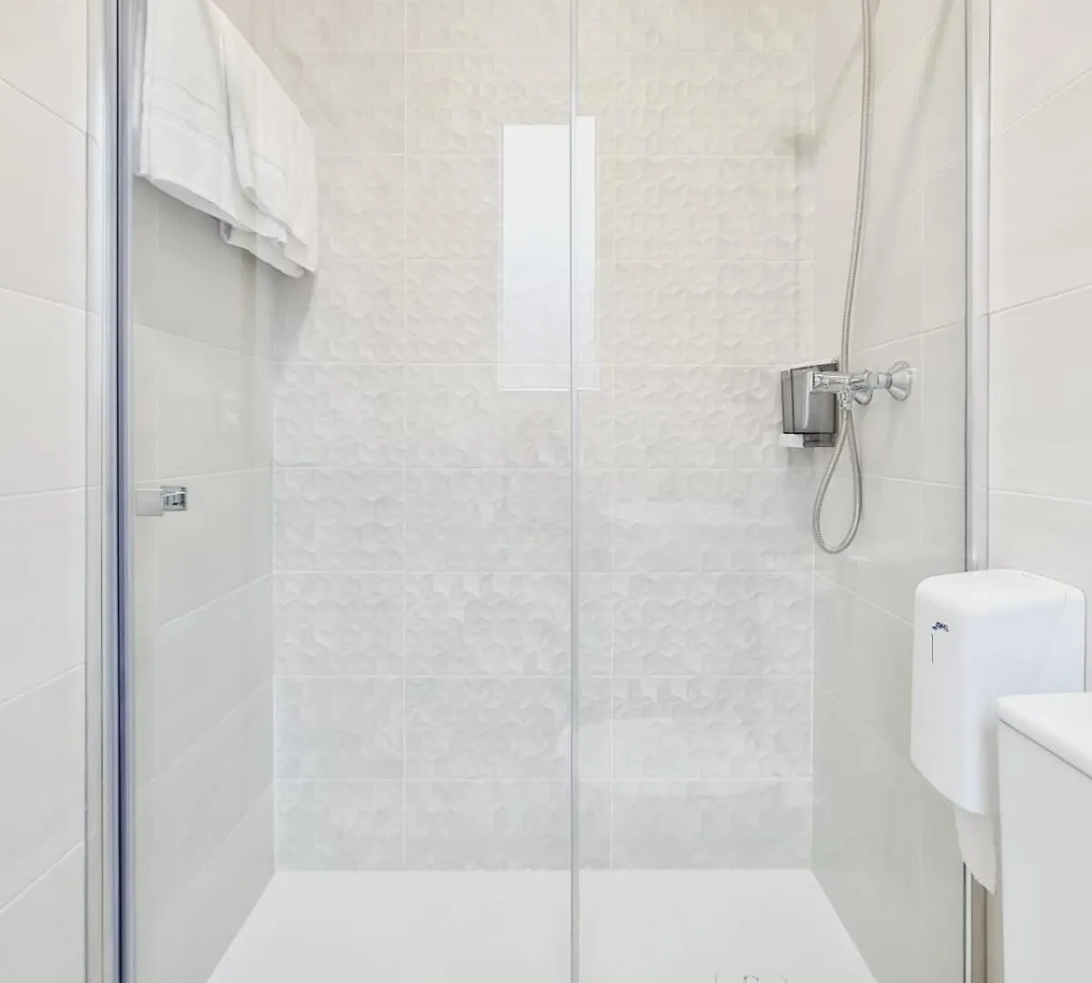 Bilbao Rooms & Kitchen Santutxu 0*,