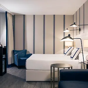 4* מלון Mercure Jardines De Albia